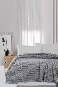 Stripe Patterned Bed Cover