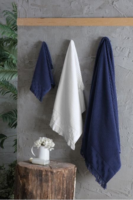 Star Jacquard Bath Towel