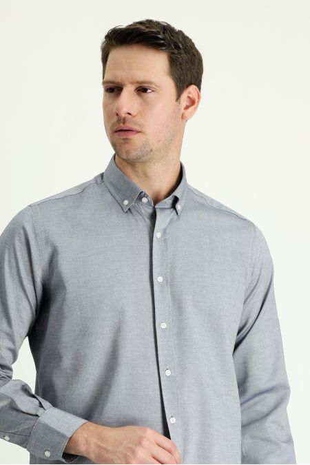 Long sleeve solid color classic shirt