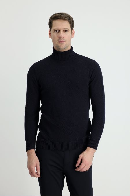 Turtleneck Slim Fit Jumper