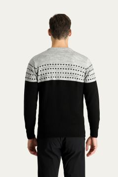 Pullover mit Rundhalsausschnitt, Slim Fit