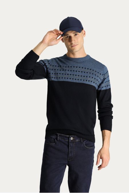 Pullover mit Rundhalsausschnitt, Slim Fit