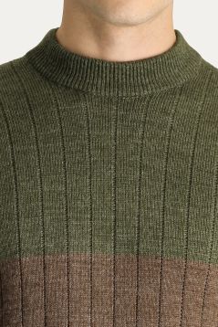 Pullover mit Rundhalsausschnitt, Slim Fit