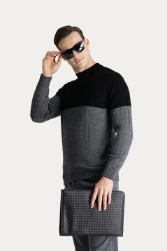 Rundhals-Slim-Fit-Gemusterter Strickpullover