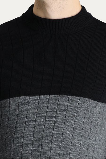 Rundhals-Slim-Fit-Gemusterter Strickpullover