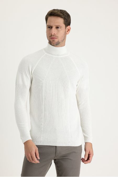 Turtleneck Slim Fit Jumper