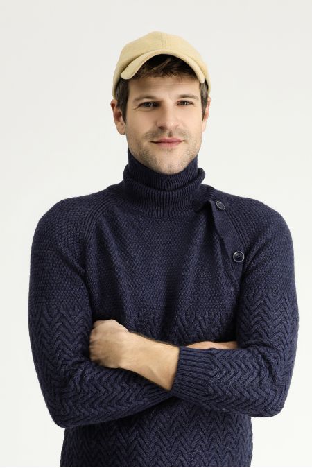 Turtleneck Slim Fit Jumper