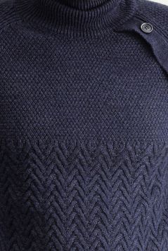 Turtleneck Slim Fit Jumper