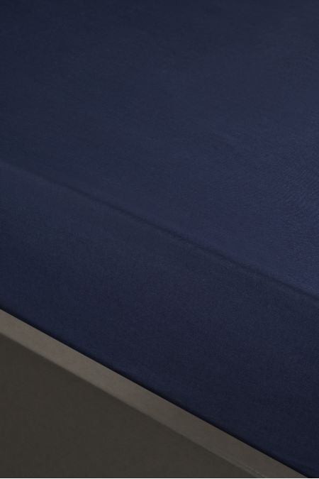 Fitted Double Fitted Sheet (180*200)