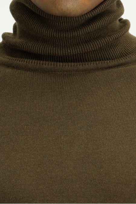 Turtleneck Jumper/Sweater