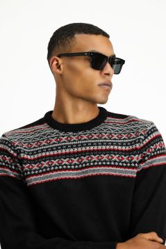 Rundhals-Slim-Fit-Gemusterter Wollstrickpullover