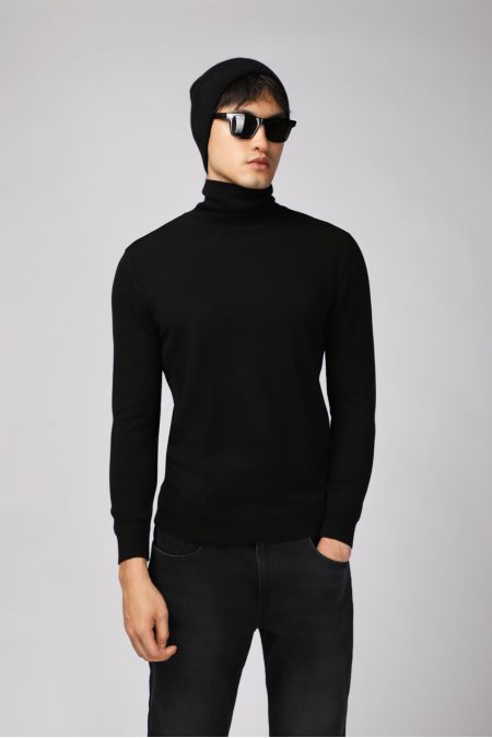 Turtleneck Jumper/Sweater