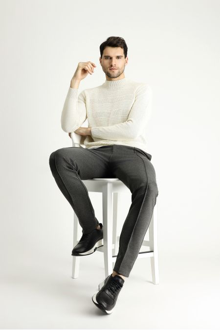 Mock-Turtleneck Slim Fit Jumper