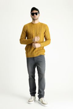 Rundhals-Slim-Fit-Gemusterter Strickpullover