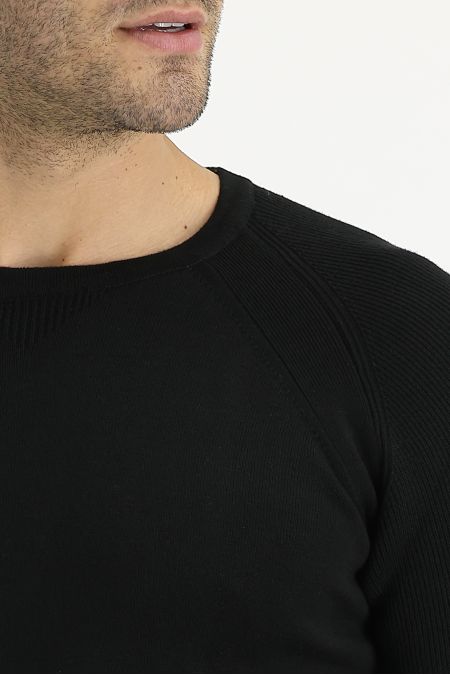 Crew Neck Slim Fit Jumper