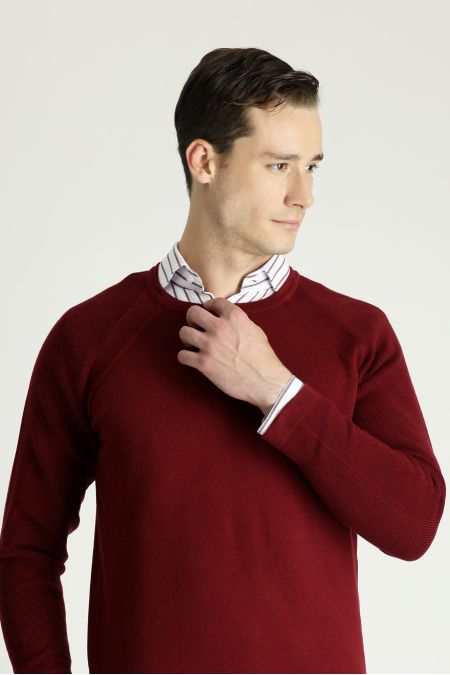 Pullover mit Rundhalsausschnitt, Slim Fit