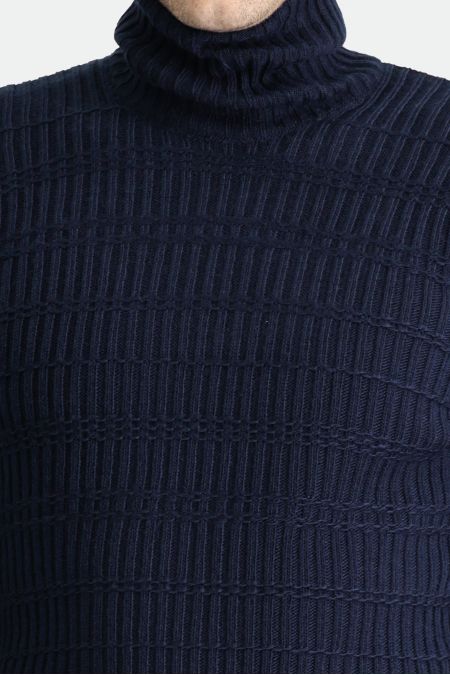 Turtleneck Slim Fit Jumper