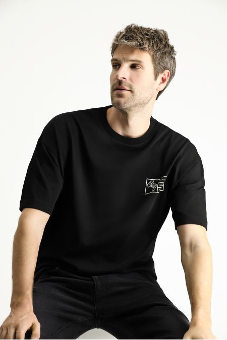 Crew Neck Regular Fit Solid Color T-Shirt