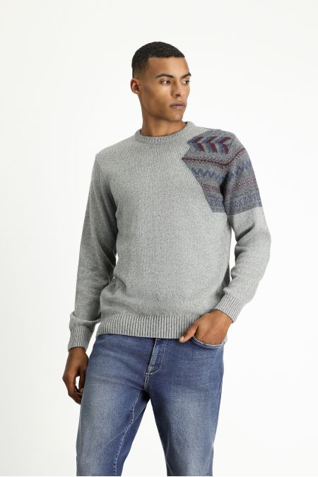 Rundhals-Slim-Fit-Gemusterter Wollstrickpullover